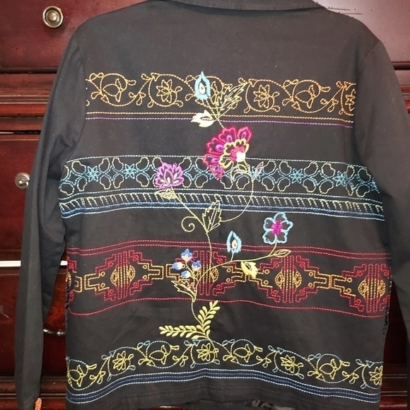 Marsh Landing small women's jacket - Picture 8 of 10